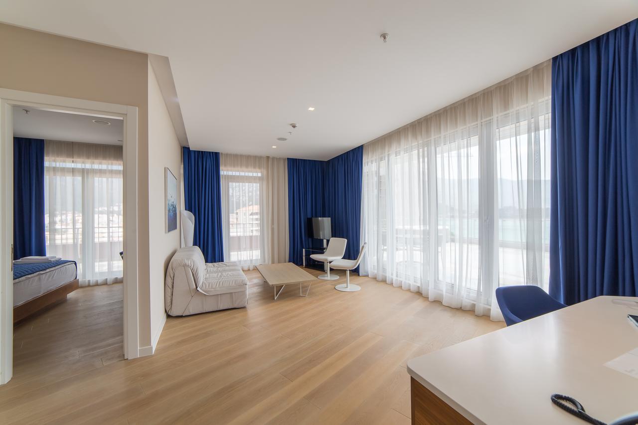 Hotel Adria Будва Екстер'єр фото